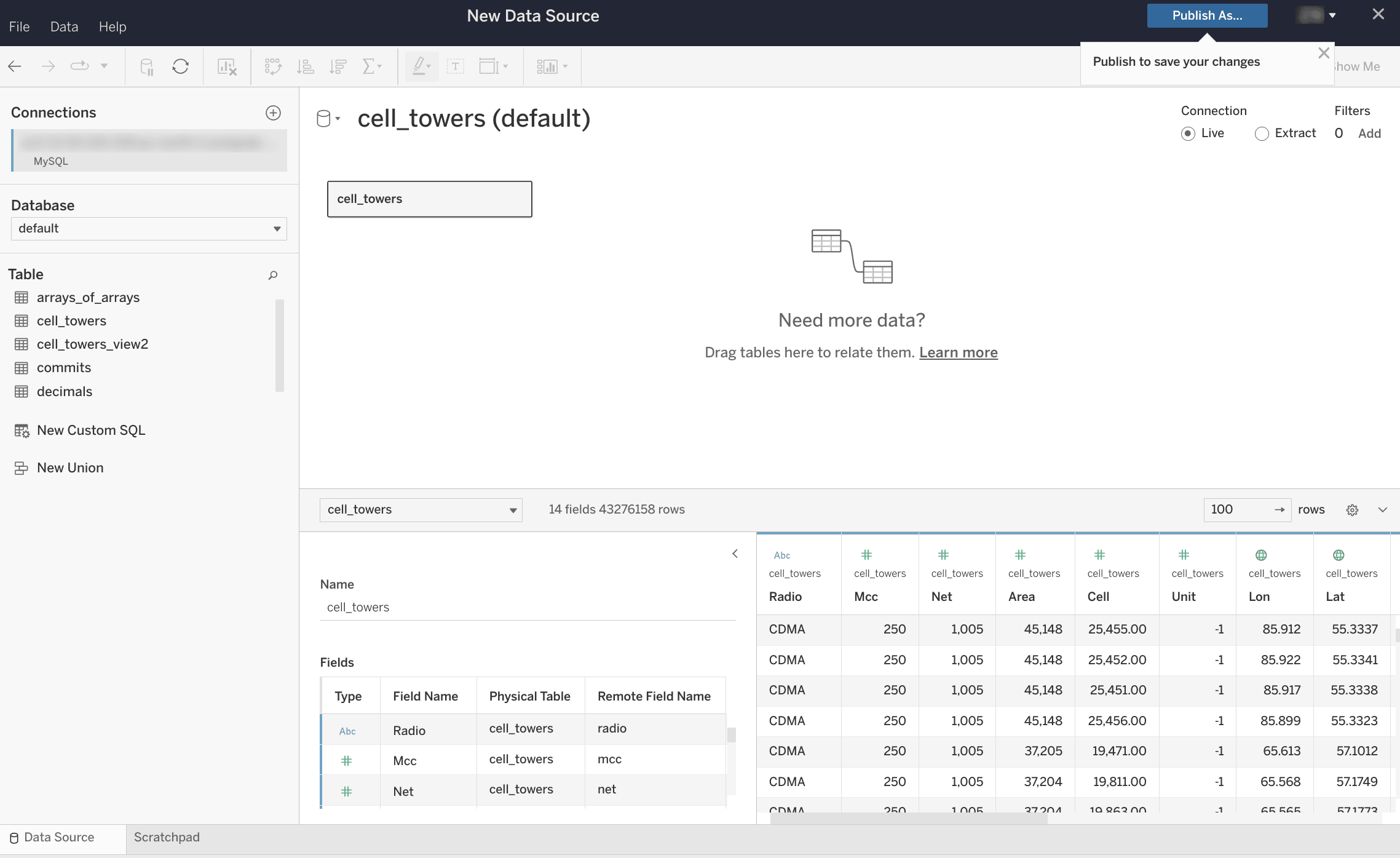 Página de origen de datos de Tableau Online que muestra las tablas de la base de datos a la izquierda y el lienzo a la derecha con funcionalidad de arrastrar y soltar